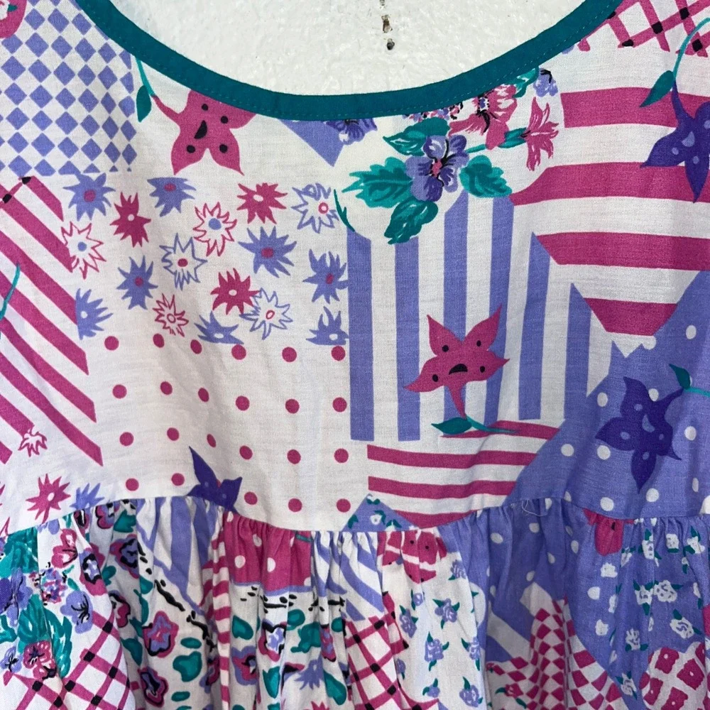 Vintage Apostrophe Patchwork Floral Nightgown House Dress Made in USA‎ Purple XL